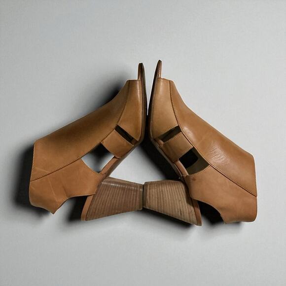 Summit by White Mountain Tan Leather Block Heel Peep Toe Bootie Sandals Size 8.5 - Picture 6 of 10